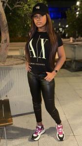 613758164: Chica busca chico en Tarragona