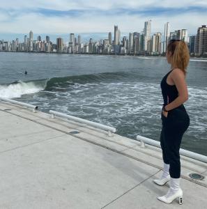 633637416: Chica busca chico en Las Palmas