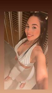 613446211: Chica busca chico en Sevilla