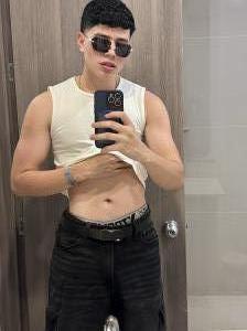 612276125: Chico busca chica en Valencia