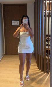 617746381: Chica busca chico en Madrid