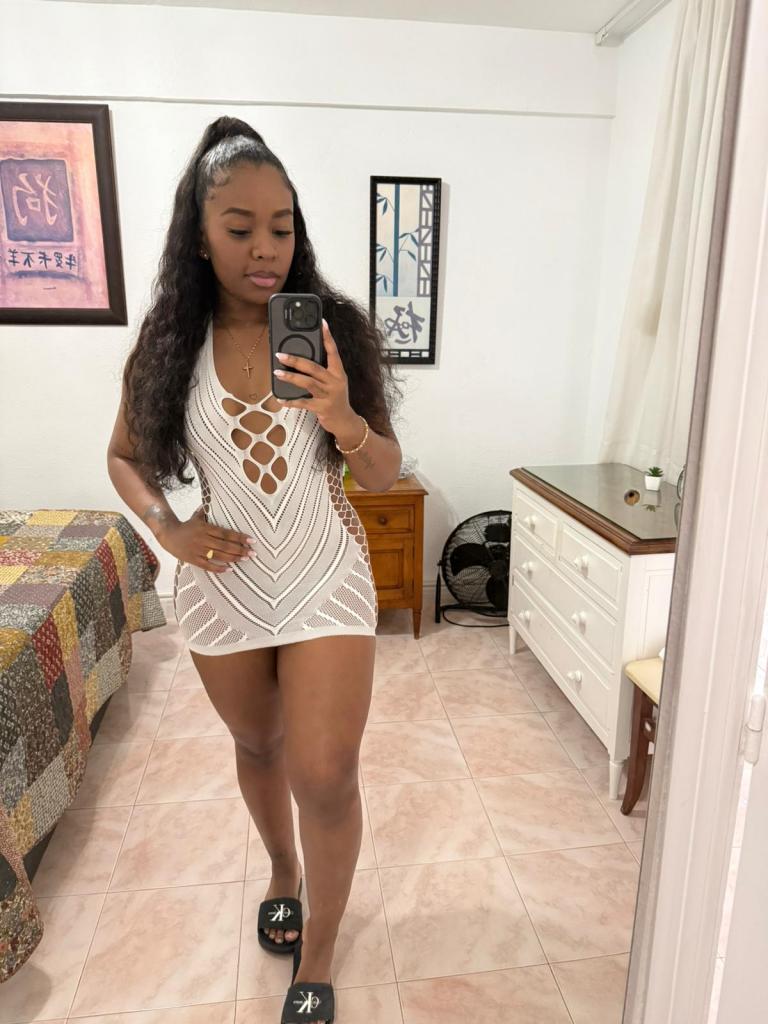 670826805: Chica busca chico en Alicante