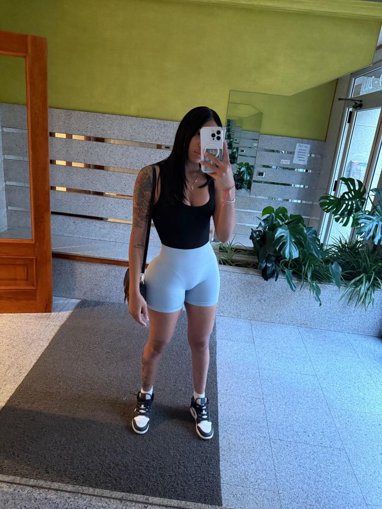 603716053: Chica busca chico en Málaga