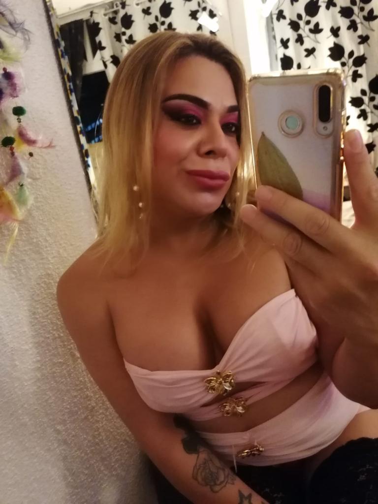 660867374: Transexual en Málaga