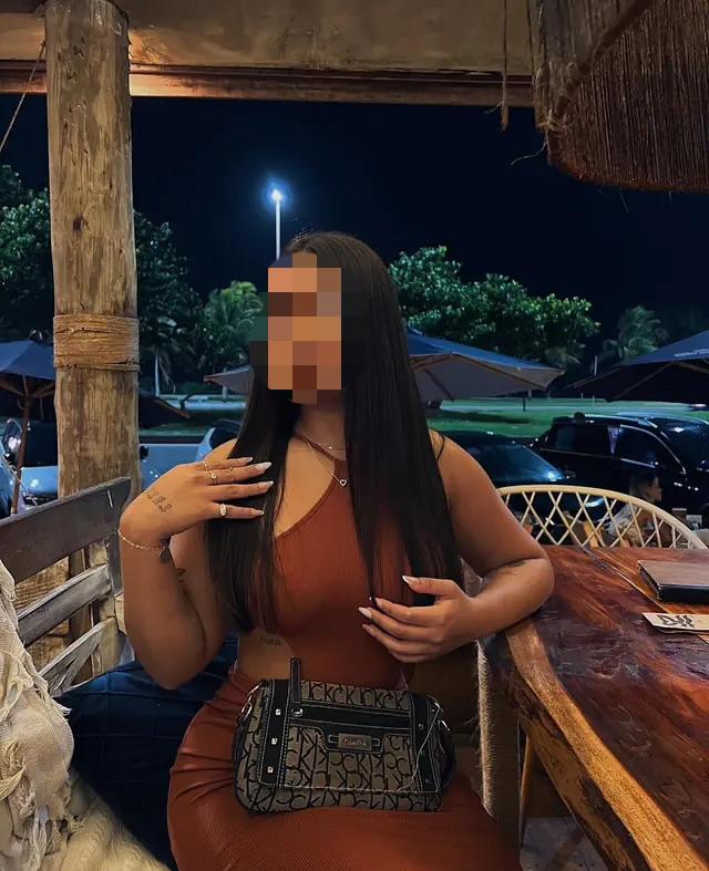 678776581: Chica busca chico en Lérida