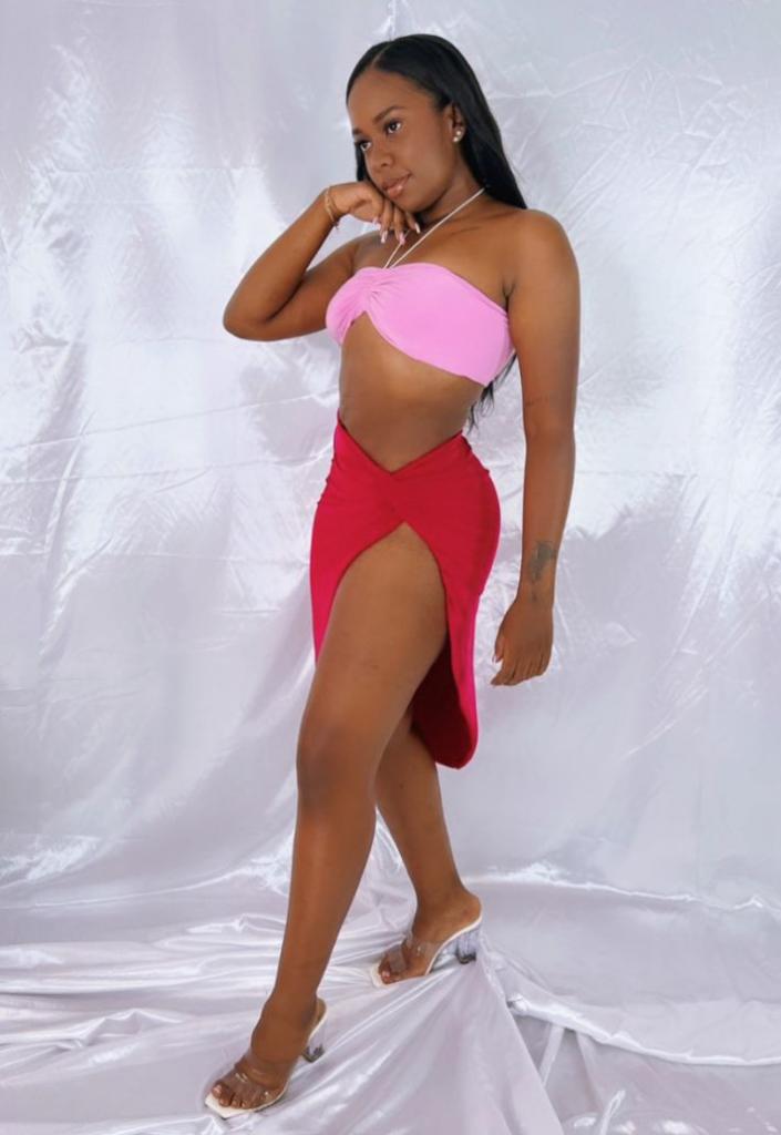 670826805: Chica busca chico en Alicante