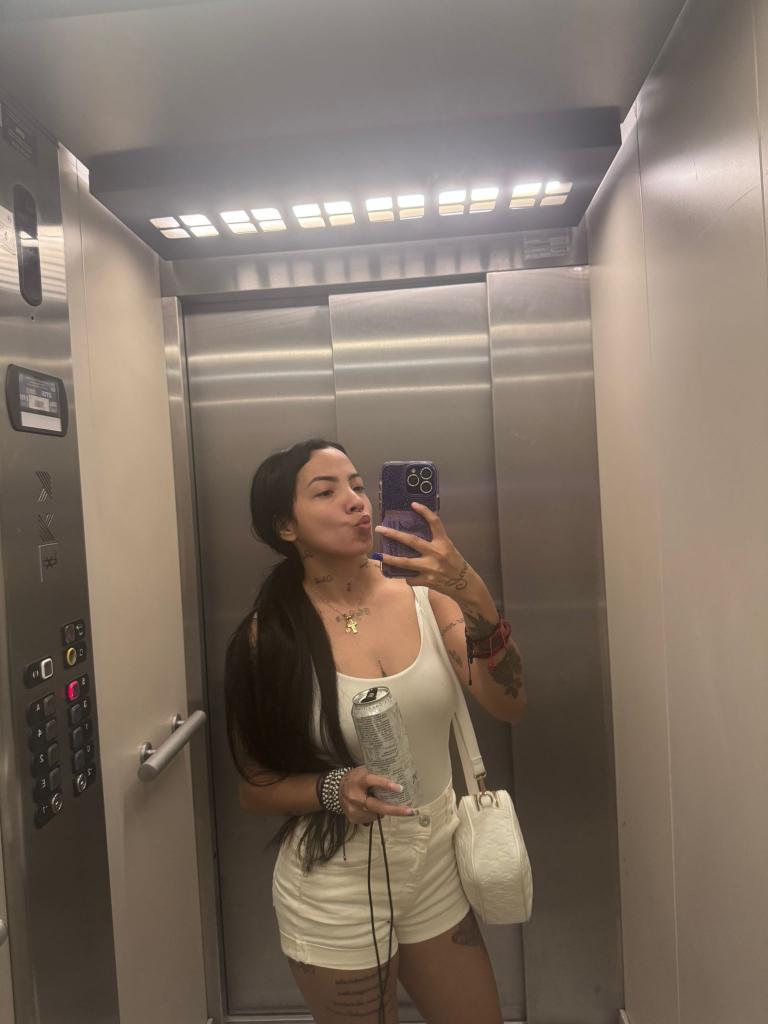 Chica busca chico en Castellón: Chica busca chico