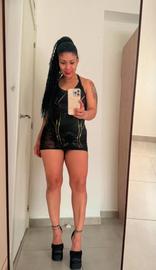 Chica busca chico en Alicante: 