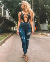 677650678: Chica busca chico en Málaga