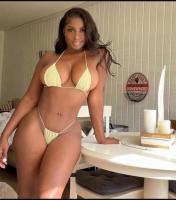 631007143: Chica busca chico en Cádiz