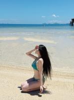 654976643: Chica busca chico en Barcelona