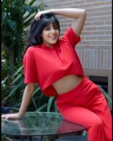 613217194: Chica busca chico en Madrid