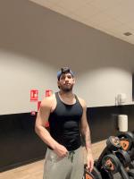 627275163: Chico busca chica en Sevilla