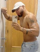 602502334: Chico busca chica en La Coruña