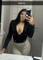 611299835: Chica busca chico en Gerona