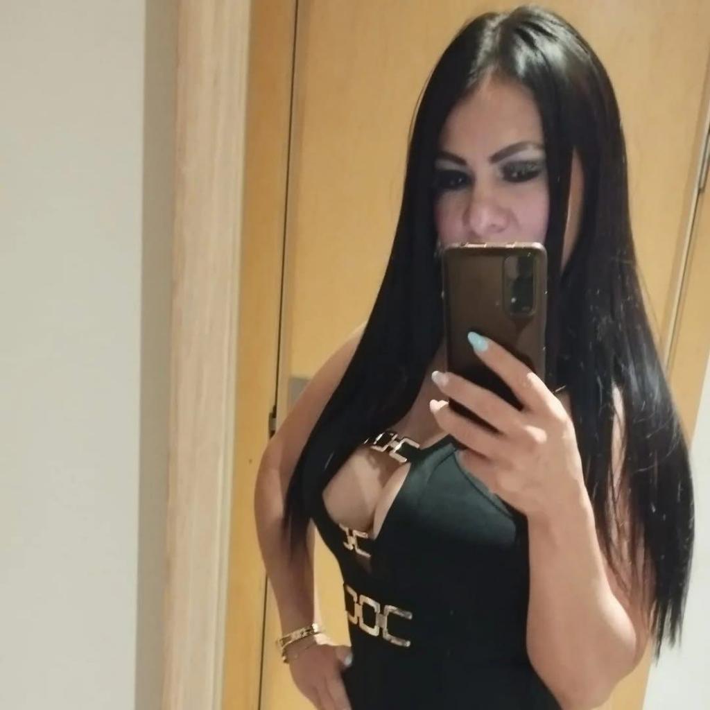 Chica busca chico en Pontevedra: 