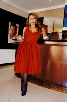 631912260: Travesti en León