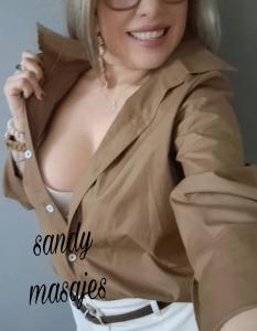 613880977: Chica busca chico en Madrid