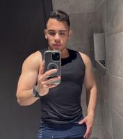 653264996: Chico busca chica en Granada