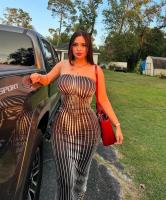 670560067: Chica busca chico en Gerona