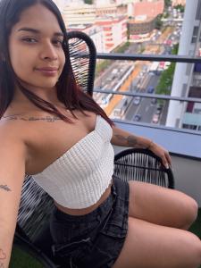 613205137: Chica busca chico en Valencia