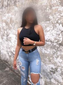 654105757: Chica busca chico en Pontevedra