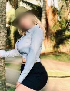 677129935: Chica busca chico en Valencia