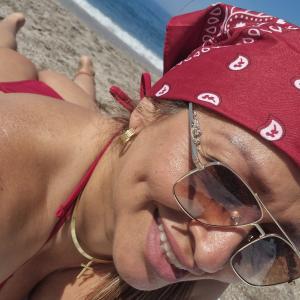 627657703: Chica busca chico en Almería