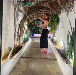 615736355: Chica busca chico en Madrid