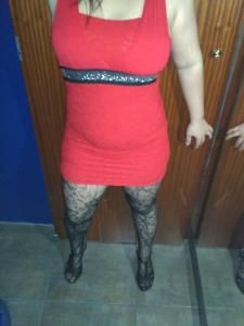 637630345: Chica busca chico en Sevilla