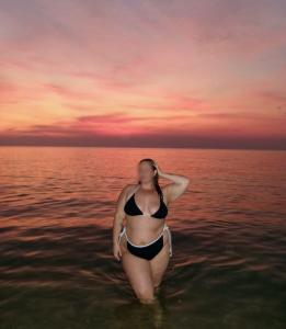 643974205: Chica busca chico en Las Palmas