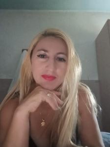 604885078: Chica busca chico en Almería