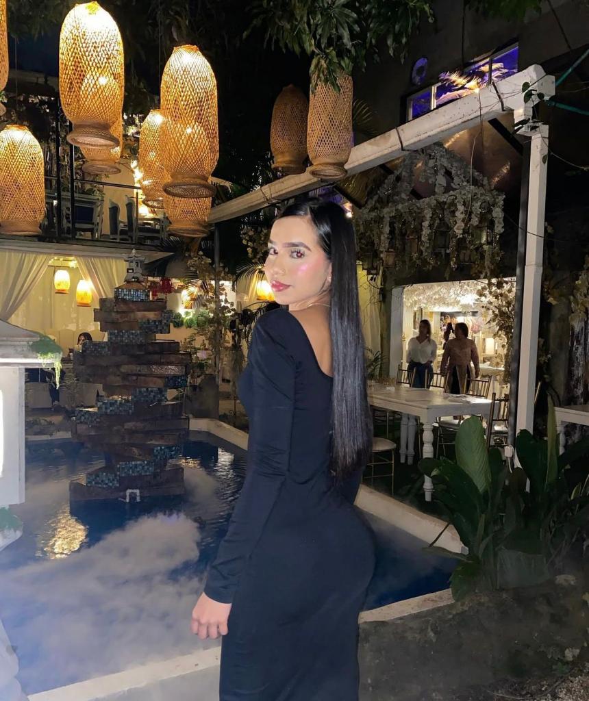 742036468: Chica busca chico en Tenerife