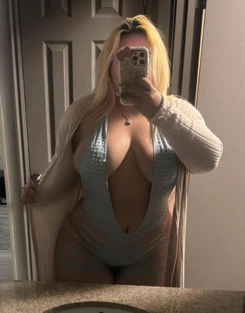 Chica busca chico en Huelva: Chica busca chico