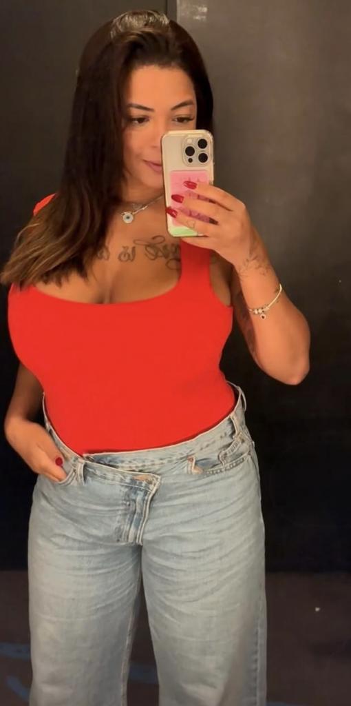 632169533: Chica busca chico en Pontevedra