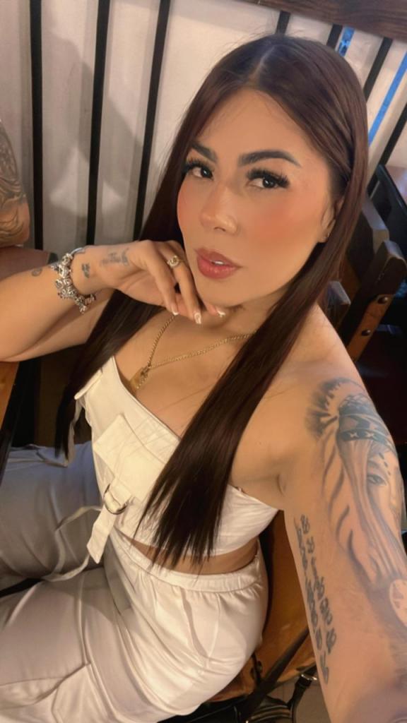 615547989: Chica busca chico en Cádiz