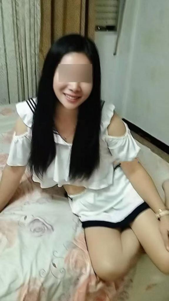 Chica busca chico en Gerona: 