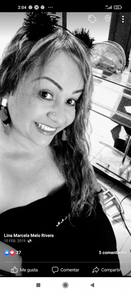 611358373: Travesti en León