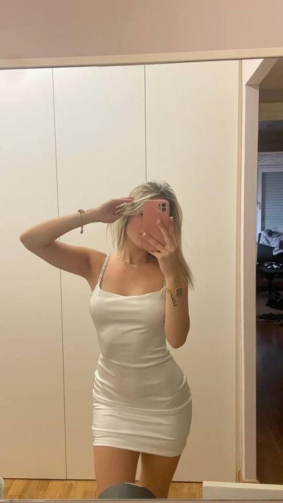 742039977: Chica busca chico en Tenerife