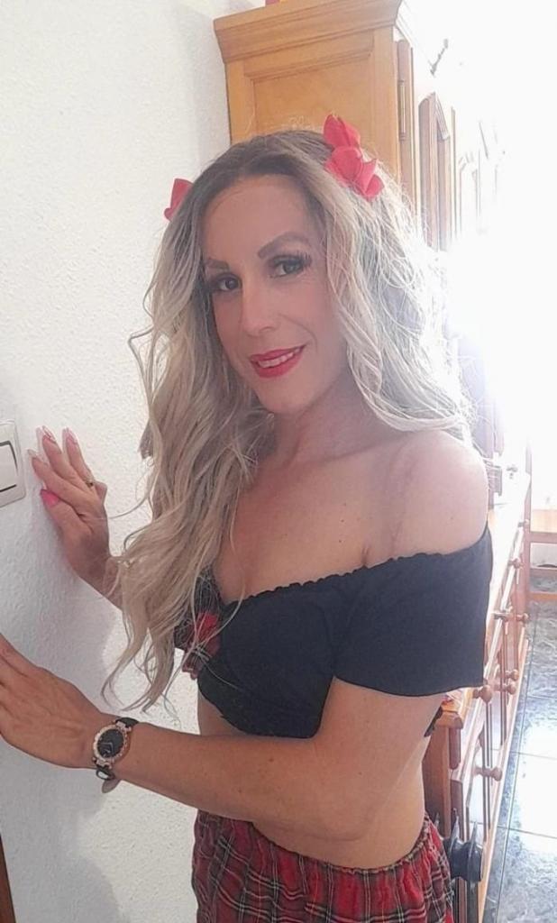 611326791: Travesti en Jaén