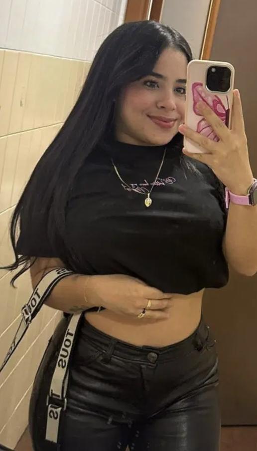 Chica busca chico en Barcelona: 