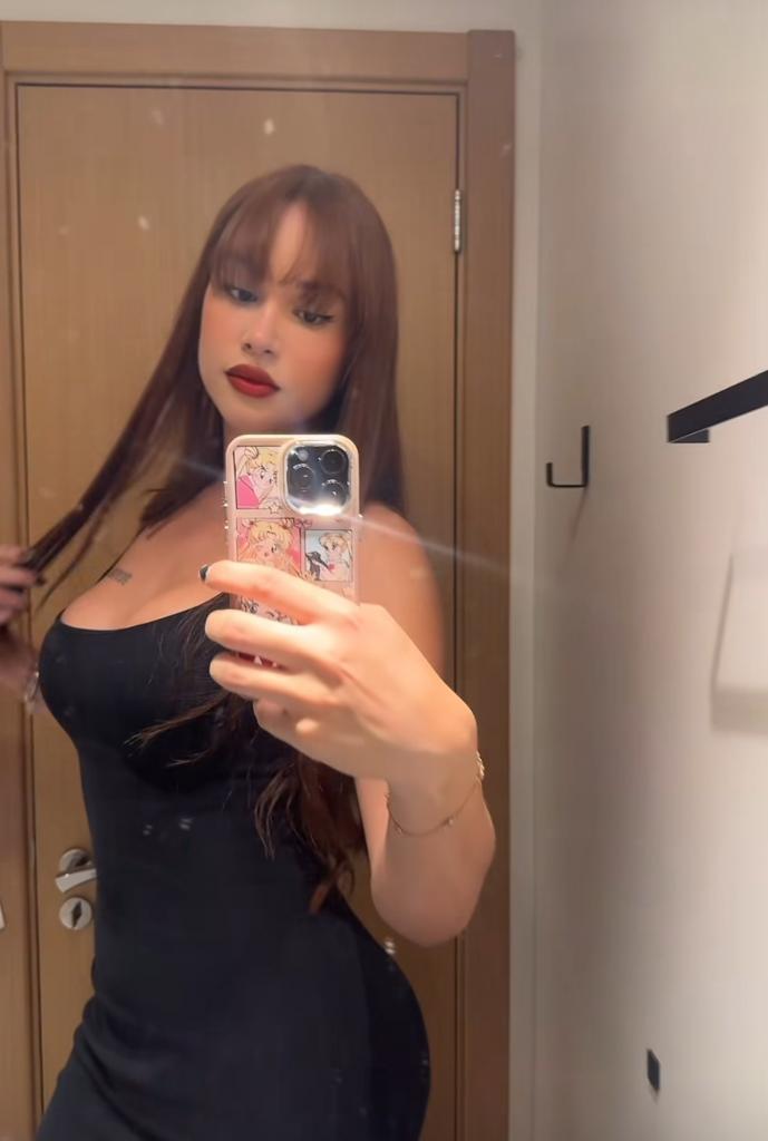 631939000: Travesti en Zaragoza