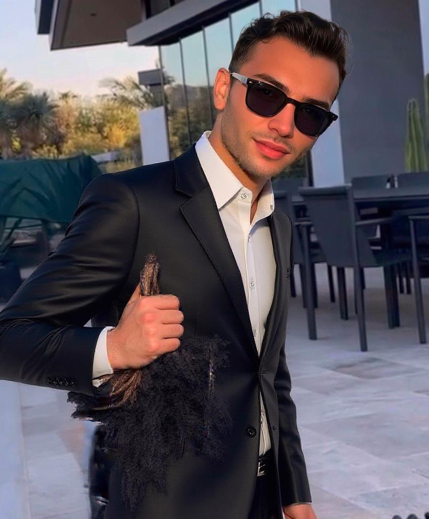 612248186: Chico busca chica en Zaragoza