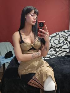 697744896: Transexual en Madrid