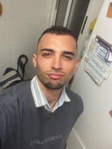 612248186: Chico busca chica en Zaragoza