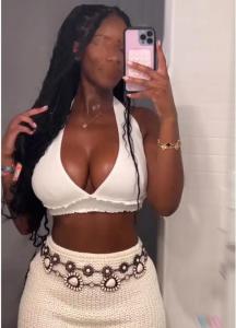 602049056: Chica busca chico en Huesca