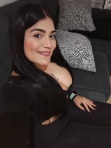 631454601: Chica busca chico en Barcelona