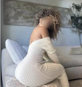 614641582: Chica busca chico en Huelva