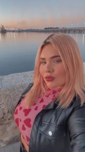 655696581: Chica busca chico en Huelva