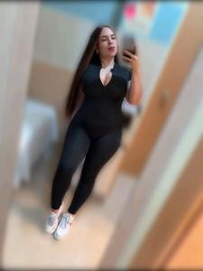 641042403: Chica busca chico en Valencia